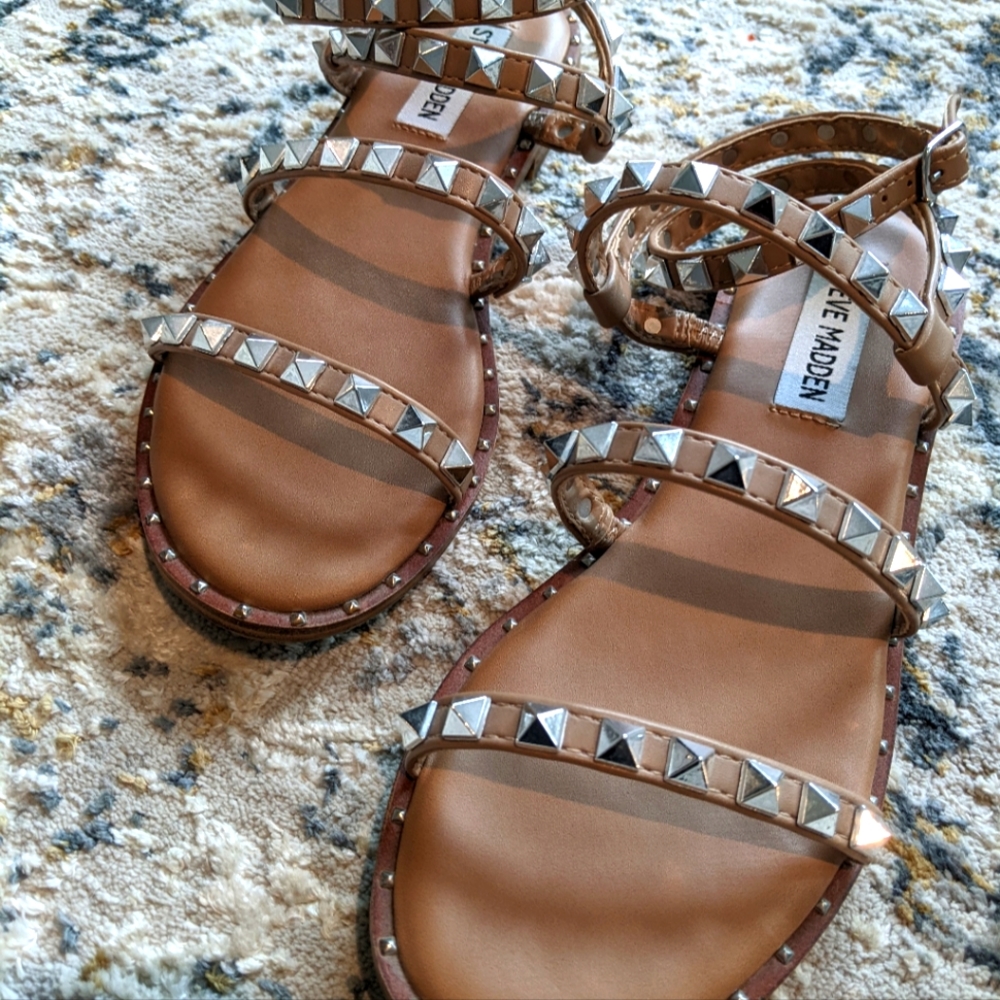 Steve Madden sandle